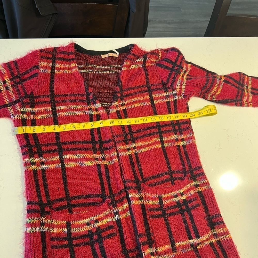 36 Point 5 Plaid Cardigan Size L - Picture 8 of 8